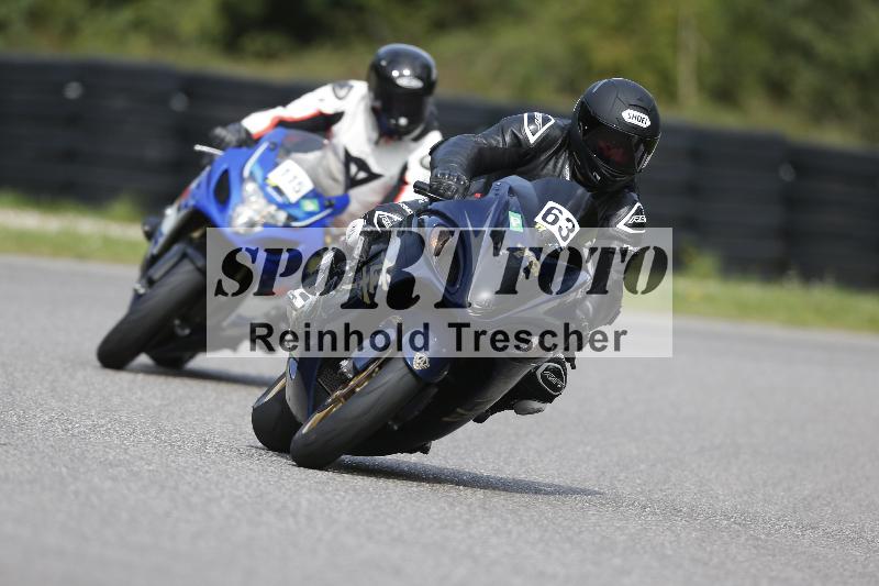 /Archiv-2025/53 16.09.2025 Track Day Domi Aegerter ADR/Gruppe gruen/63